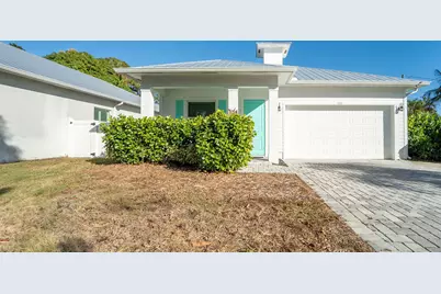 443 SE Dolphin Drive, Stuart, FL 34996 - Photo 1
