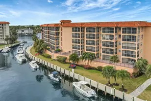 2871 N Ocean Blvd, Boca Raton, FL 33431 - Photo 23