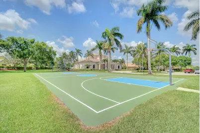 9436 Lago Drive, Boynton Beach, FL 33472 - Photo 57
