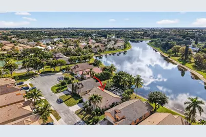 9436 Lago Drive, Boynton Beach, FL 33472 - Photo 39