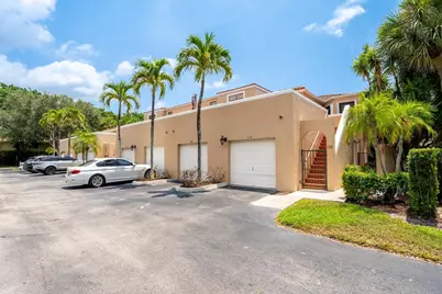 6614 Villa Sonrisa Drive #123, Boca Raton, FL 33433 - Photo 1