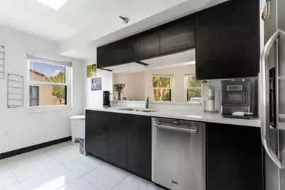 6614 Villa Sonrisa Drive #123, Boca Raton, FL 33433 - Photo 11