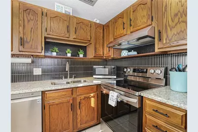 36 Vista Gardens Trail #103, Vero Beach, FL 32962 - Photo 9