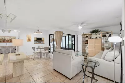 5851 Parkwalk Drive, Boynton Beach, FL 33472 - Photo 11