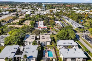 265 SE 10th St, Deerfield Beach, FL 33441 - Photo 39