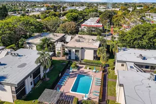 265 SE 10th St, Deerfield Beach, FL 33441 - Photo 37