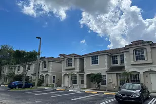 930 Summit Lake Dr, West Palm Beach, FL 33406 - Photo 1