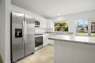 6802 Ocala Ave, Fort Pierce, FL 34951 - Photo 9