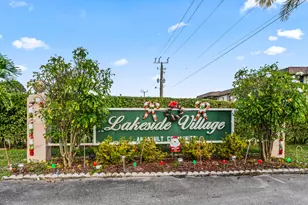 225 Bonnie Blvd, Palm Springs, FL 33461 - Photo 23