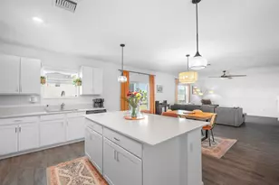 6300 NW leafmore Ln, Port Saint Lucie, FL 34987 - Photo 9