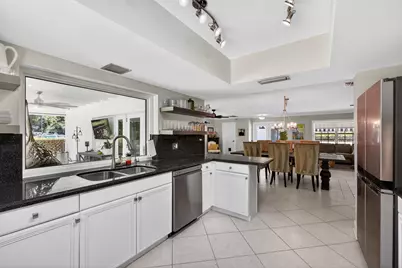 8218 S Elizabeth Avenue, Palm Beach Gardens, FL 33418 - Photo 37