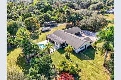 8218 S Elizabeth Avenue, Palm Beach Gardens, FL 33418 - Photo 91