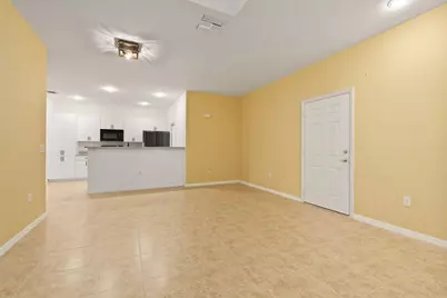 1863 S Dovetail Drive #B1, Fort Pierce, FL 34982 - Photo 9