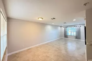 2621 NW Treviso Cir, Port Saint Lucie, FL 34986 - Photo 9