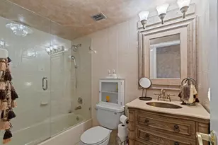 581 Mansfield N, Boca Raton, FL 33434 - Photo 15