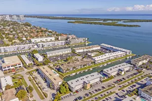 236 Castlewood Dr, North Palm Beach, FL 33408 - Photo 43