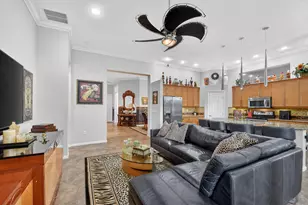 9842 Via Elegante, Wellington, FL 33411 - Photo 13