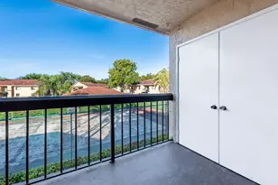 6053 10th Ave N, Lake Worth, FL 33463 - Photo 21