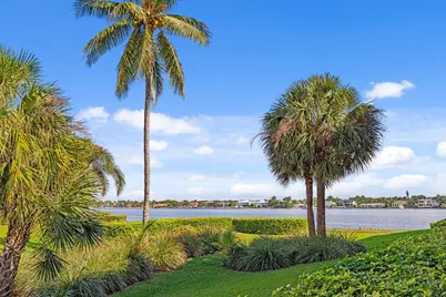 110 Half Moon Circle #D1, Hypoluxo, FL 33462 - Photo 17