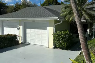 10831 SE Sea Pines Cir, Hobe Sound, FL 33455 - Photo 1