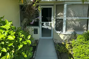 10831 SE Sea Pines Cir, Hobe Sound, FL 33455 - Photo 3