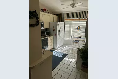 10831 SE Sea Pines Circle, Hobe Sound, FL 33455 - Photo 9