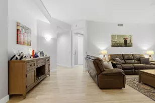 7961 Exeter Blvd E, Tamarac, FL 33321 - Photo 3