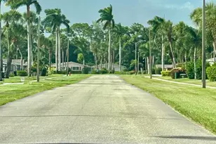 2567 Dudley Dr W, West Palm Beach, FL 33415 - Photo 3