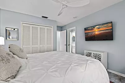 7017 NW 3rd Avenue SE, Highland Beach, FL 33487 - Photo 27