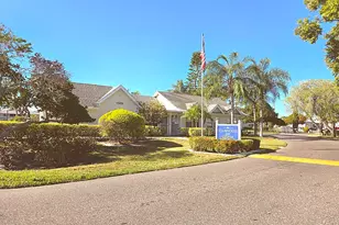 1524 SE Royal Green Cir, Port Saint Lucie, FL 34952 - Photo 31