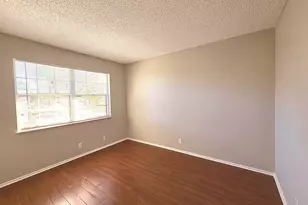 1524 SE Royal Green Cir, Port Saint Lucie, FL 34952 - Photo 11