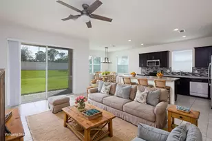 7847 NW Greenbank Cir, Port Saint Lucie, FL 34987 - Photo 7