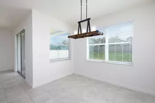 7847 NW Greenbank Cir, Port Saint Lucie, FL 34987 - Photo 17