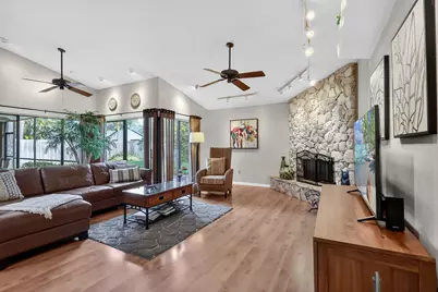 560 Juniper Place, Wellington, FL 33414 - Photo 21