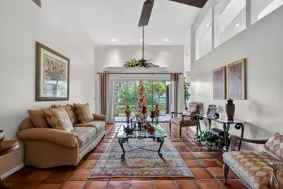 560 Juniper Place, Wellington, FL 33414 - Photo 3