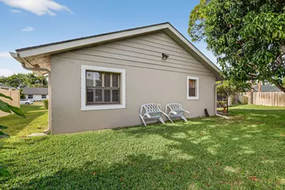 560 Juniper Place, Wellington, FL 33414 - Photo 55