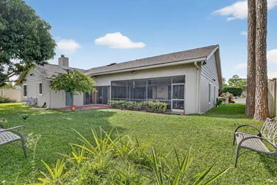 560 Juniper Place, Wellington, FL 33414 - Photo 53