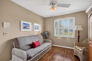 560 Juniper Pl, Wellington, FL 33414 - Photo 11