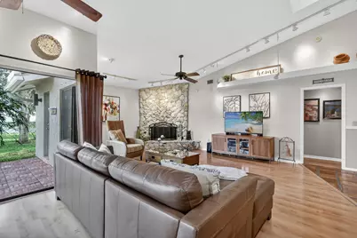 560 Juniper Place, Wellington, FL 33414 - Photo 41