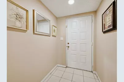 6698 10th Avenue N #106, Lake Worth, FL 33467 - Photo 3