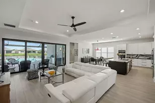 12433 SW Crystal Cv Dr, Port Saint Lucie, FL 34987 - Photo 11