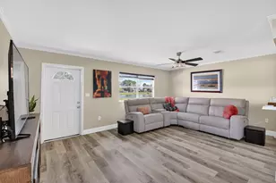 170 Valencia H, Delray Beach, FL 33446 - Photo 5