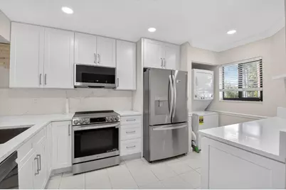 159 NW 70th Street #403, Boca Raton, FL 33487 - Photo 3
