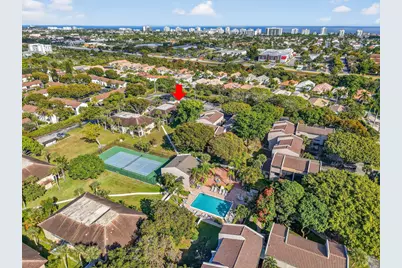 159 NW 70th Street #403, Boca Raton, FL 33487 - Photo 1