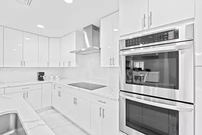 12293 Old Country Road S, Wellington, FL 33414 - Photo 9