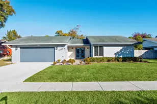 12293 Old Country Rd S, Wellington, FL 33414 - Photo 1