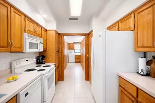 680 Memorial Dr, Sebring, FL 33870 - Photo 31
