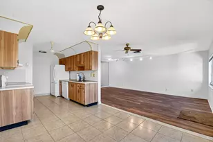 3454 Americo Dr, West Palm Beach, FL 33417 - Photo 3