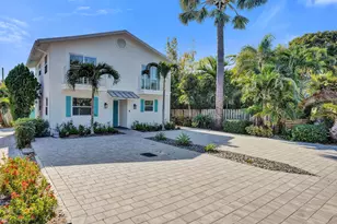 218 NE 10th St, Delray Beach, FL 33444 - Photo 5