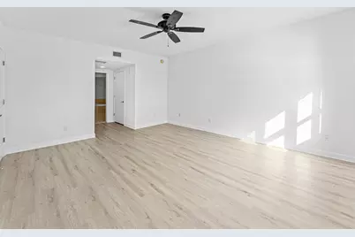 2640 Lake Shore Drive #614, Riviera Beach, FL 33404 - Photo 23